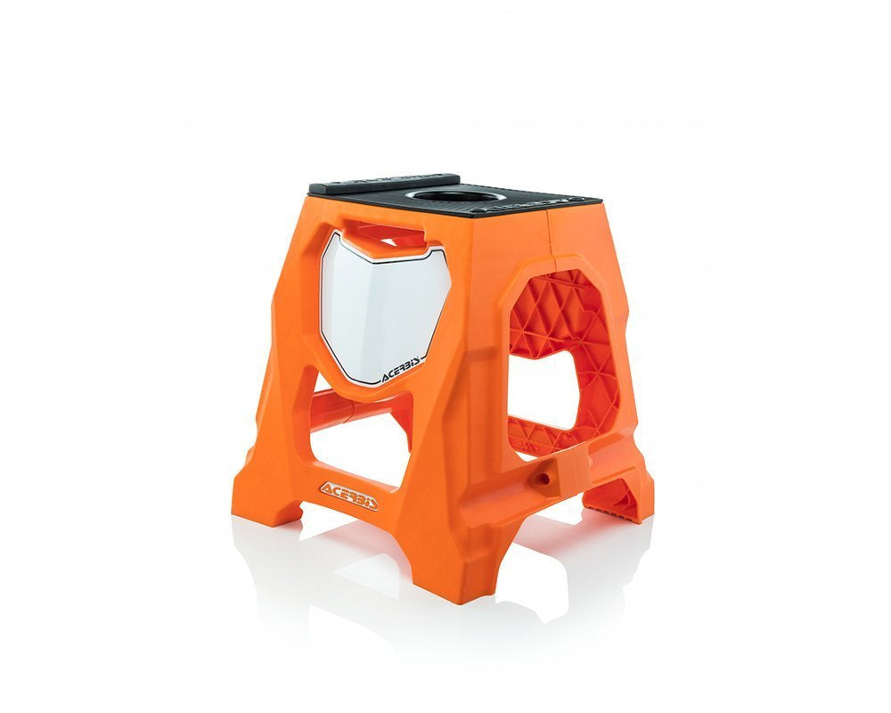 711 Acerbis Stand